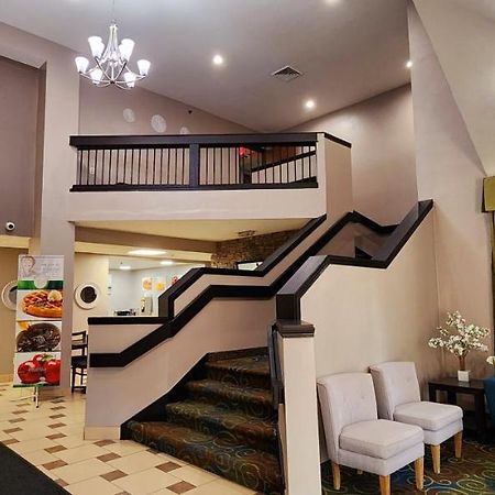 Quality Inn Brunswick Cleveland South Exterior foto